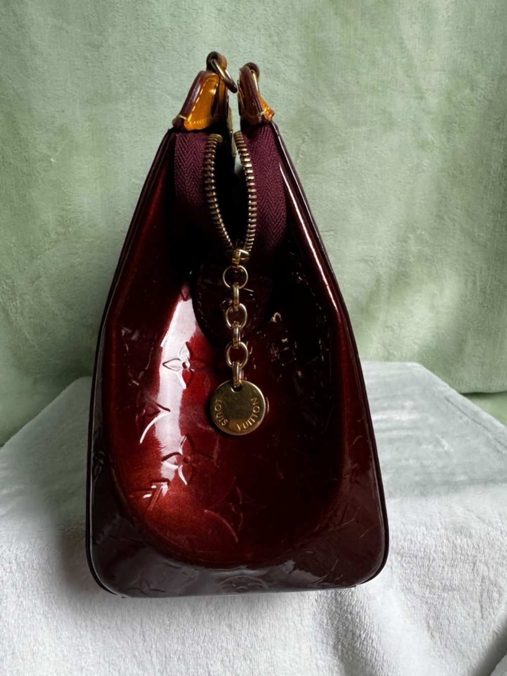 Louis Vuitton Brea MM Vernis Amarante Patent Leather Satchel Bag w/ Strap Auth - Picture 14 of 16